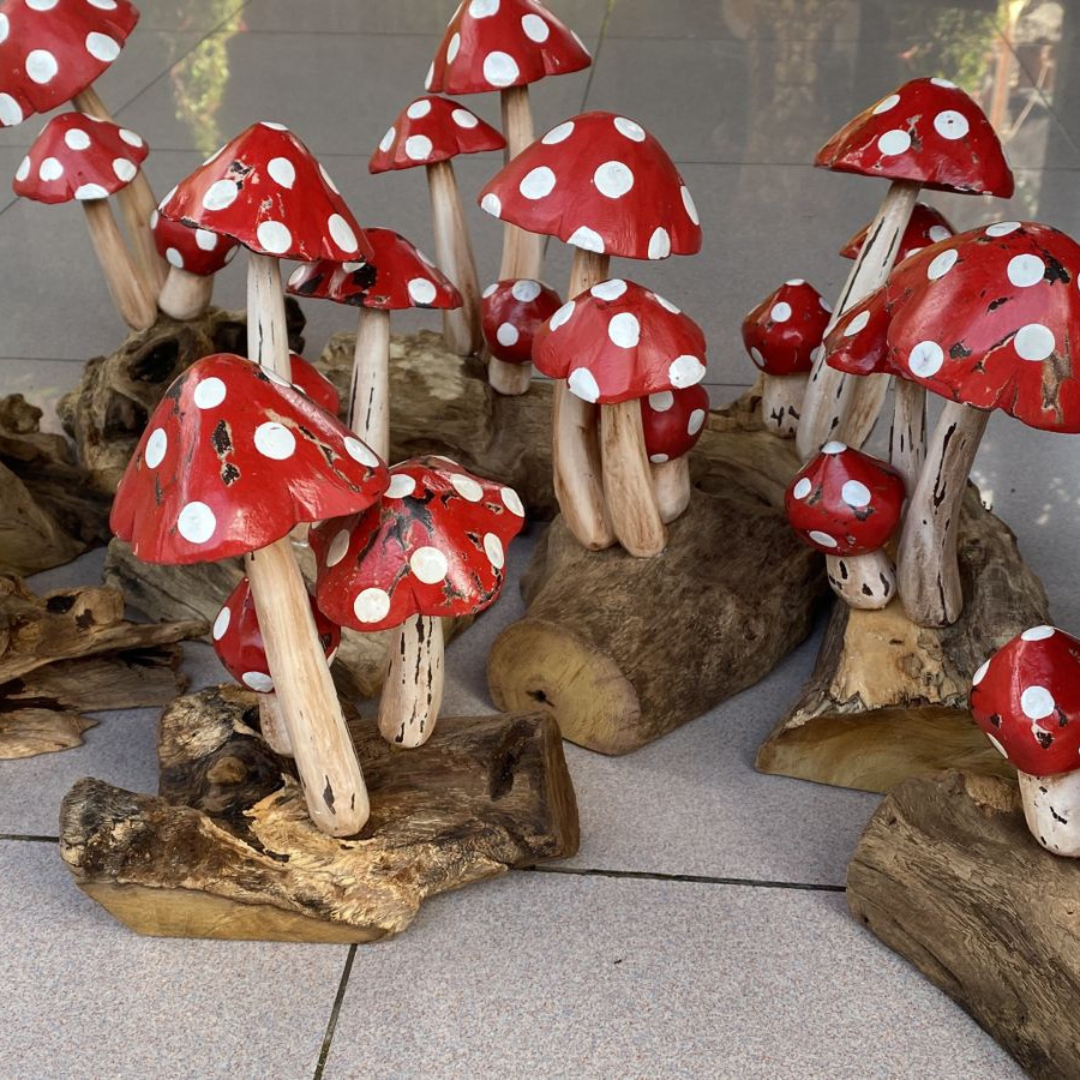 Red Top Mushroom Carving 