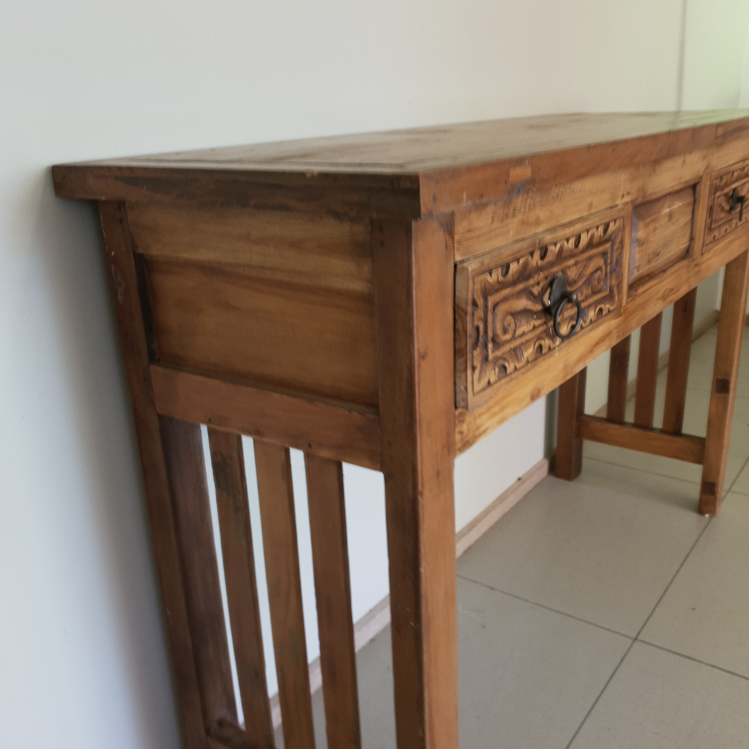 Balinese Teak Console Table Buffet – Hand-Carved Reclaimed Wood Furniture