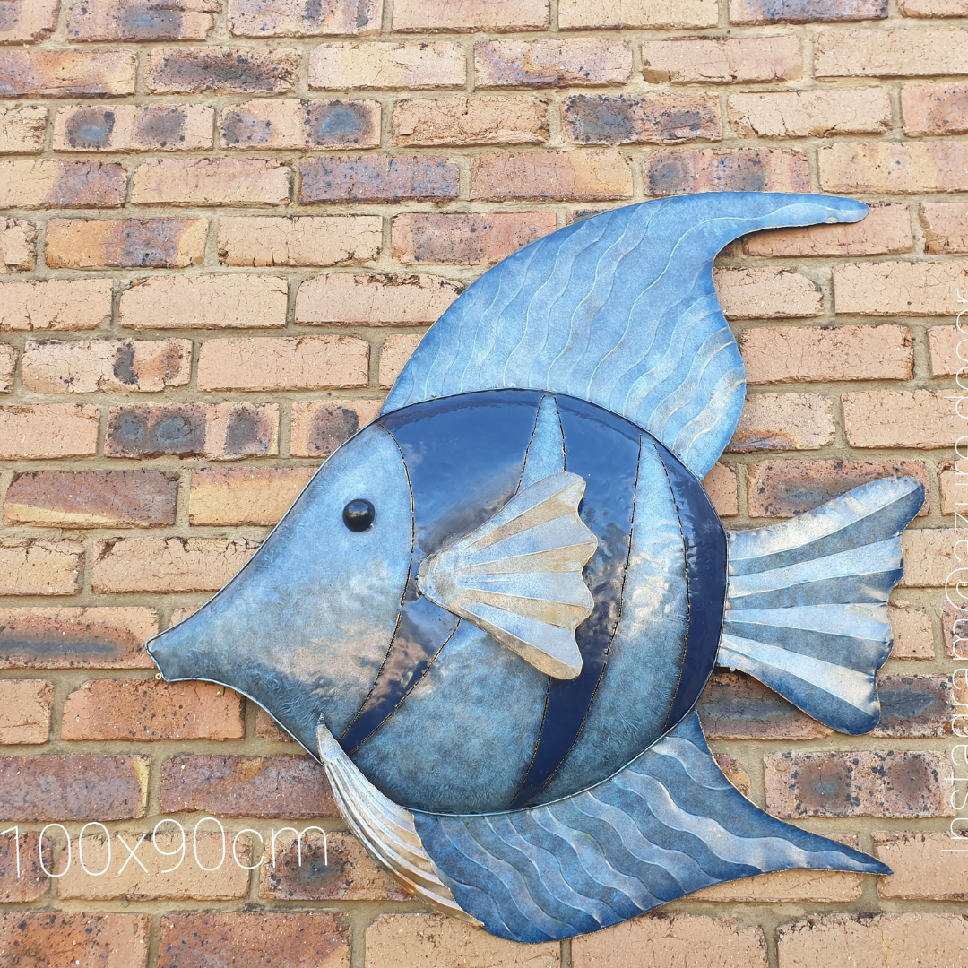 Blue Angel Fish Metal Craft set on a concrete wall