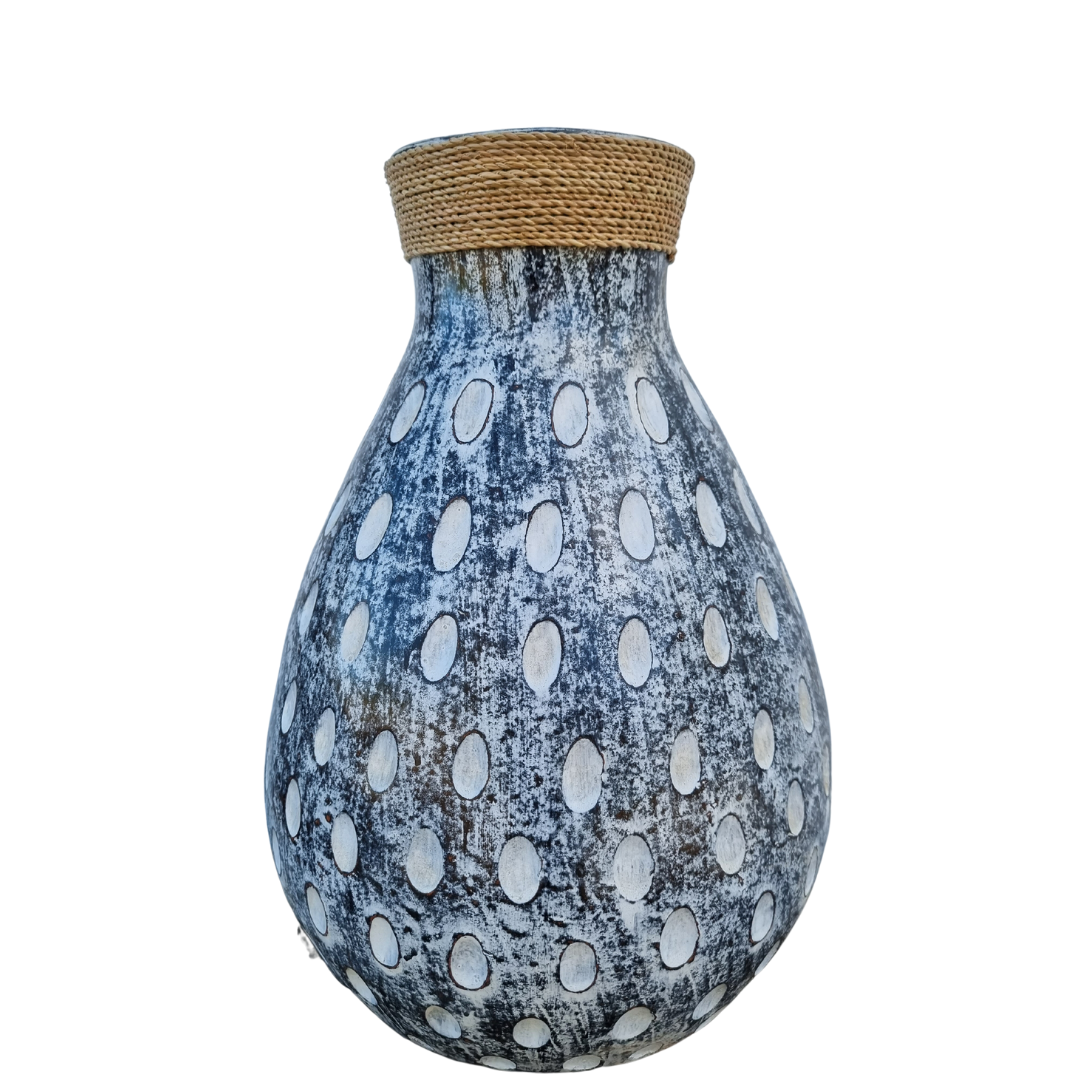 Dune Vase – Handcrafted Terracotta | Black & White Wash white background