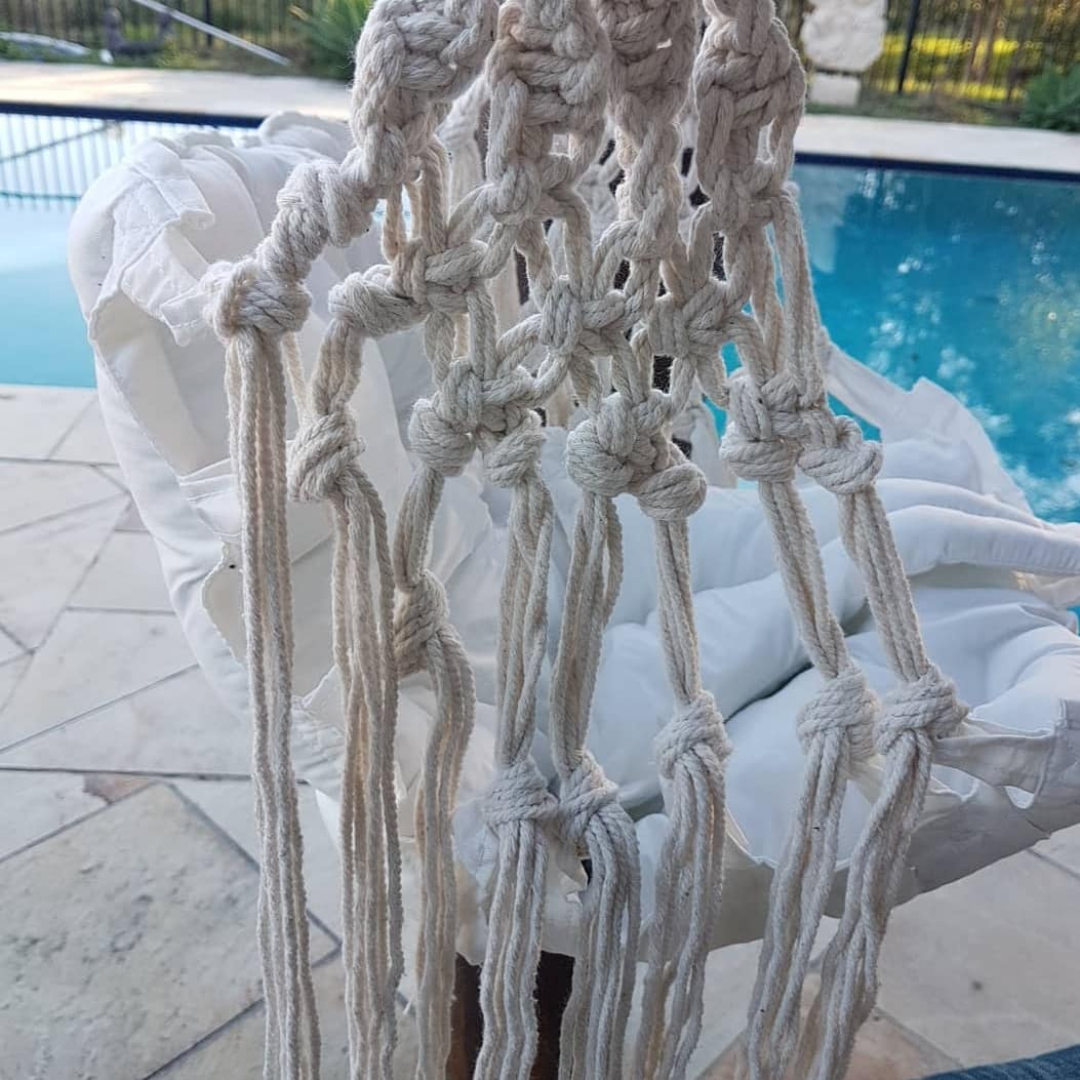 close up side view along pool side 
