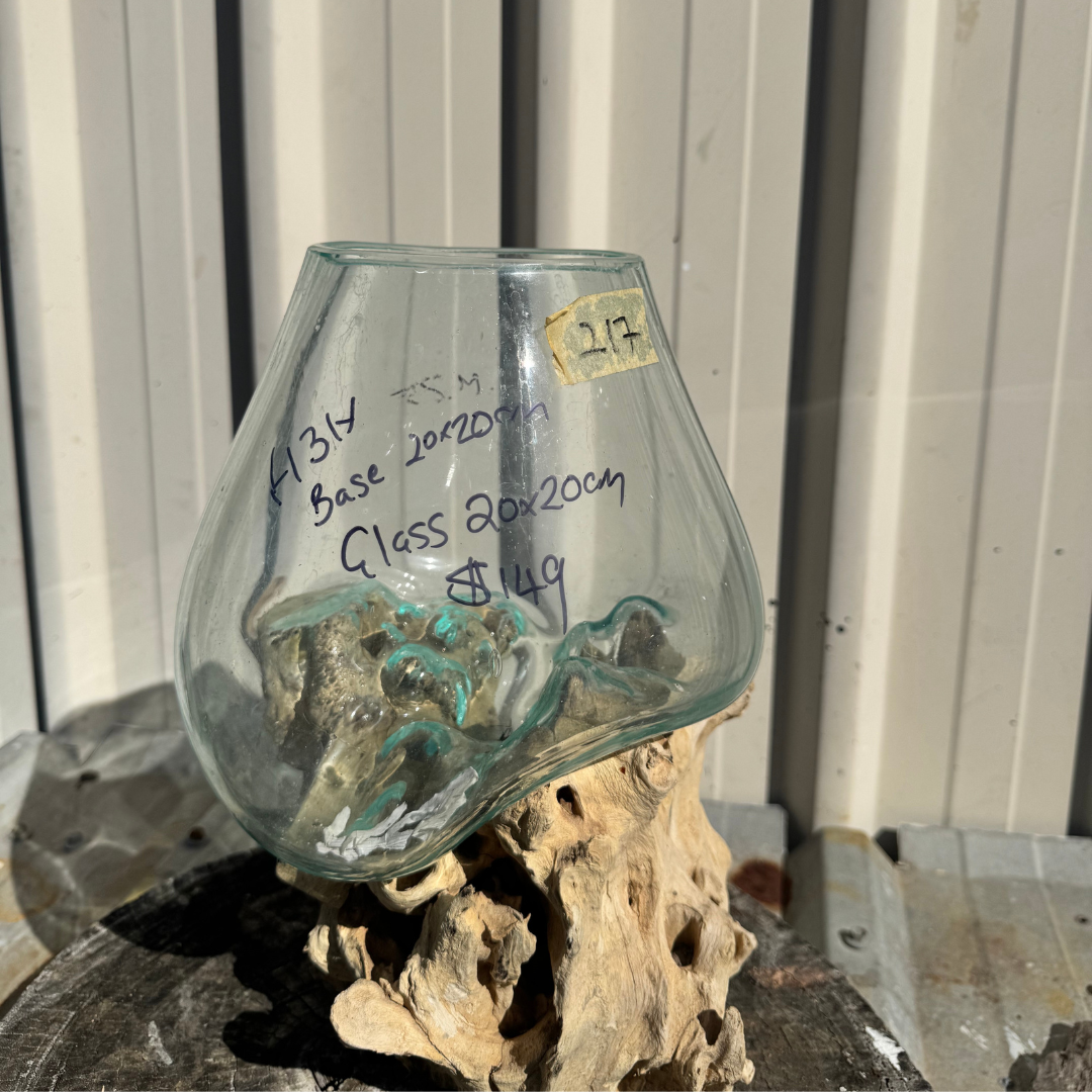Wide teardrop bowl fused onto a textured base, aqua tint, base 20x20cm, glass 20x20cm, Style 2, 