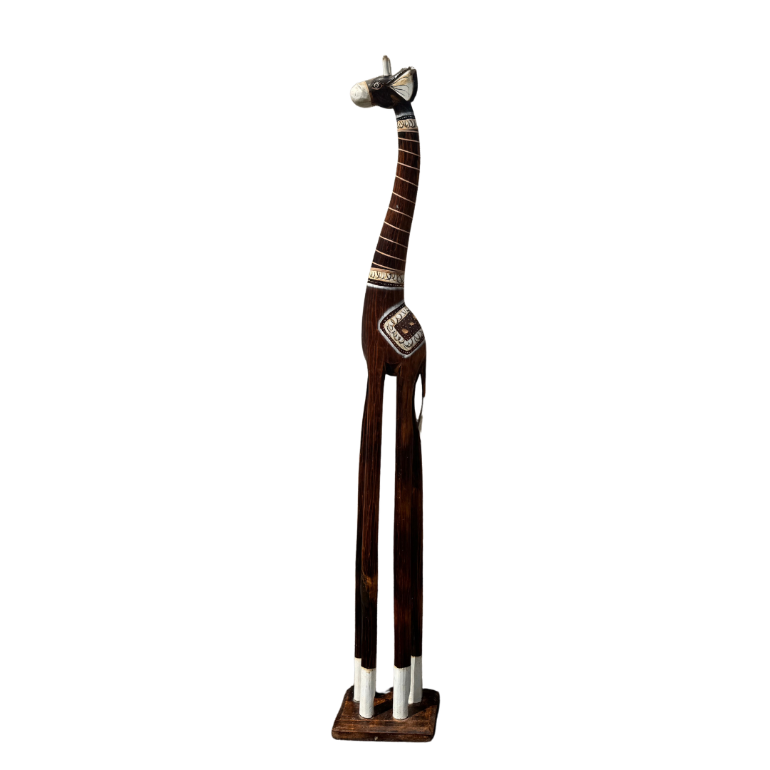 150cm wooden giraffe statue set on a white background