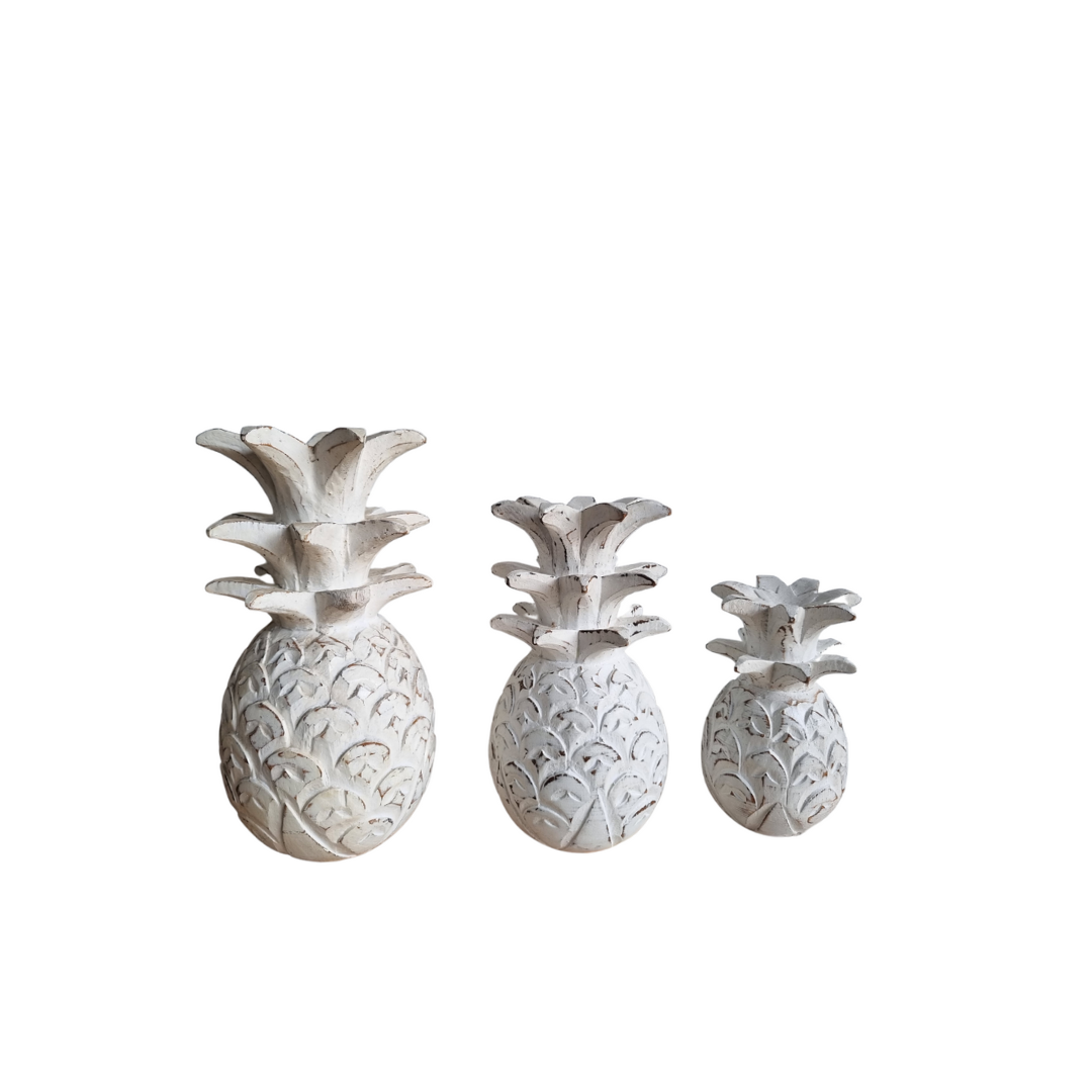 Wooden Pineapple Décor – white