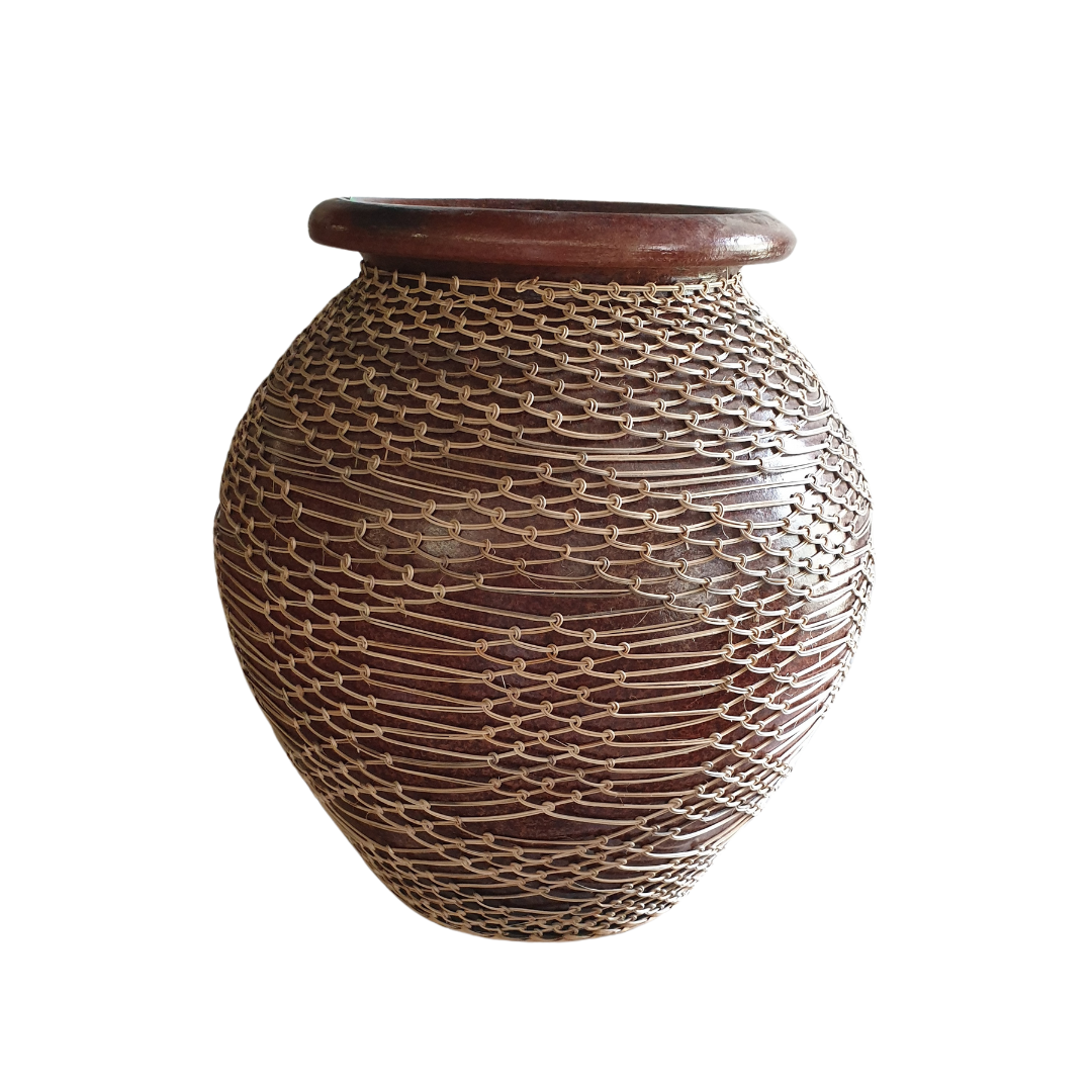 Ceramic Vase With Rope Finish