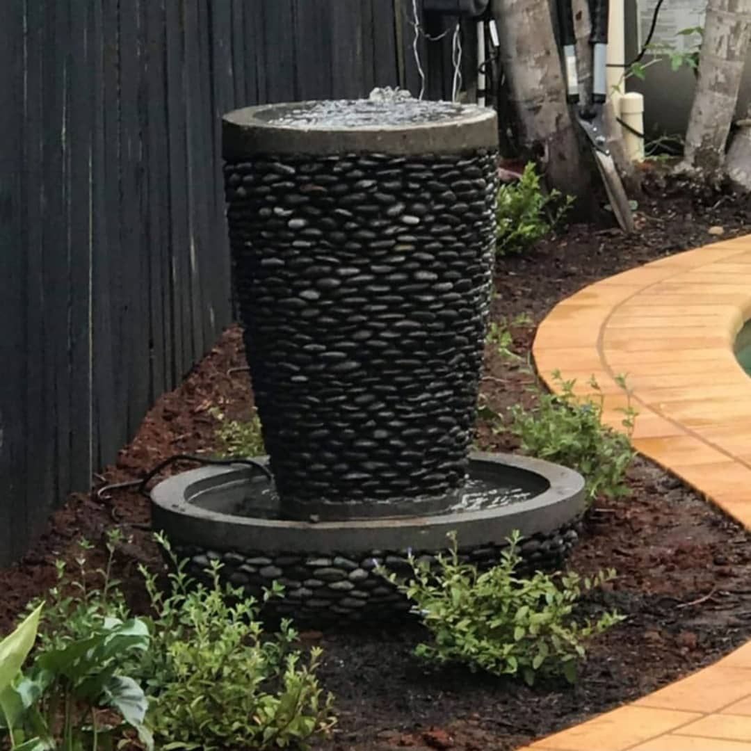 Pebble Water Feature Pot & Base 